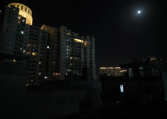 Luxury 3Bhk Service Apartment -Golf Course Road, Gurgaon